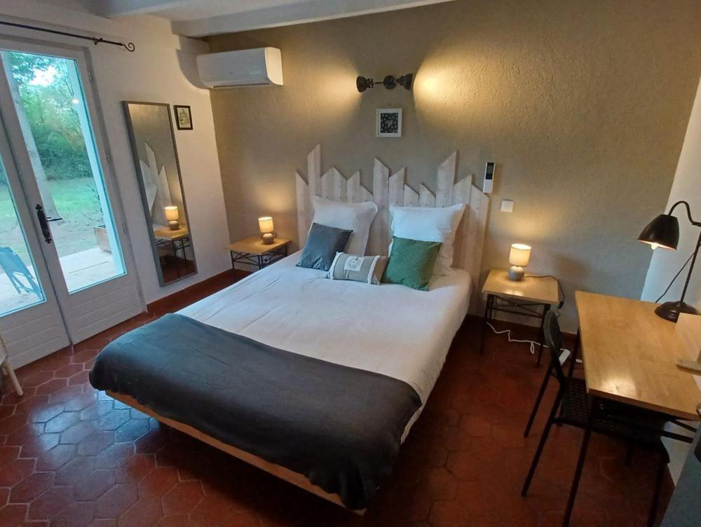 Hotel Bel Valen Le Val Exteriör bild